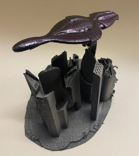 Halo: “CCS Looming” fan made diorama