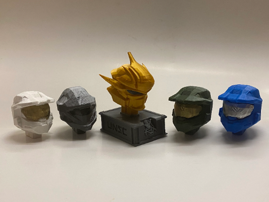 Halo: Fan made customizable mini helmets